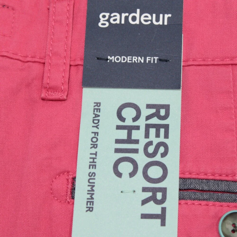 Gardeur NWT Bermuda / Casual Shorts Size 36 US Modern Fit in Pink 100% Cotton